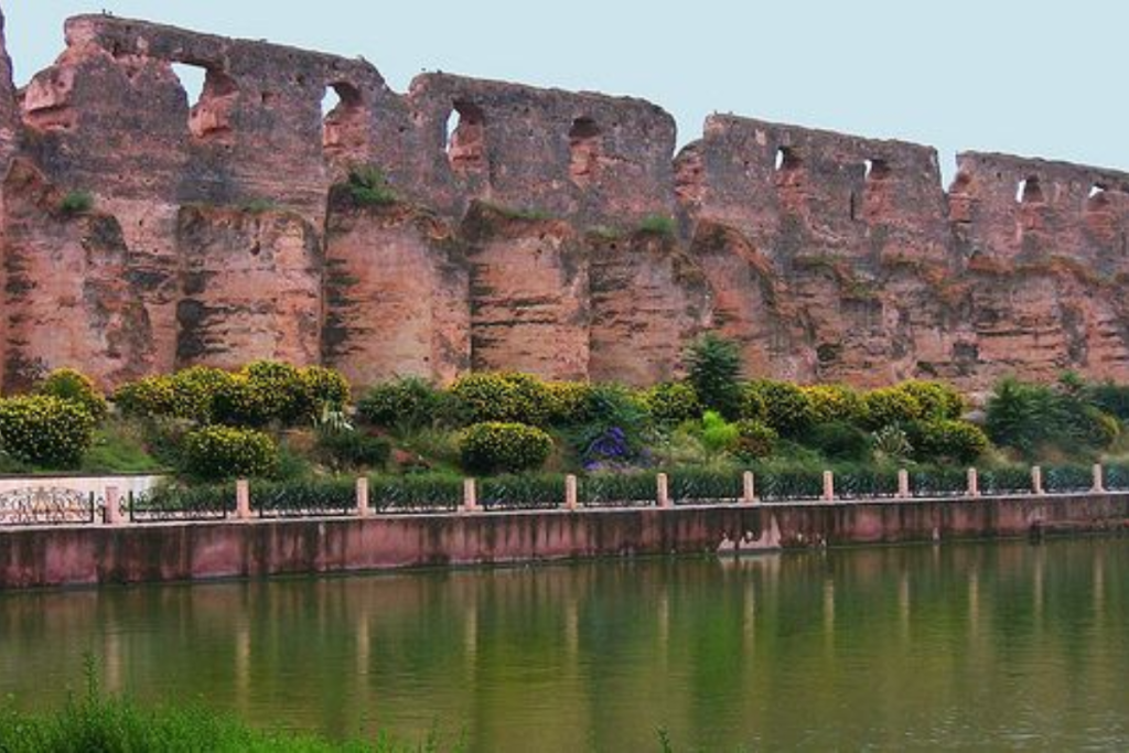Meknes Morocco Travel Guide