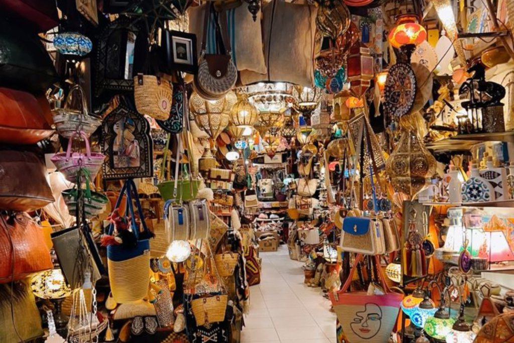 Meknes Travel Guide