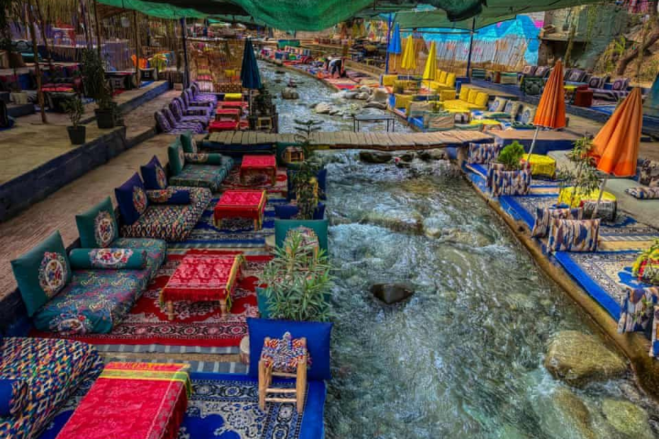 Setti Fatma Travel Guide